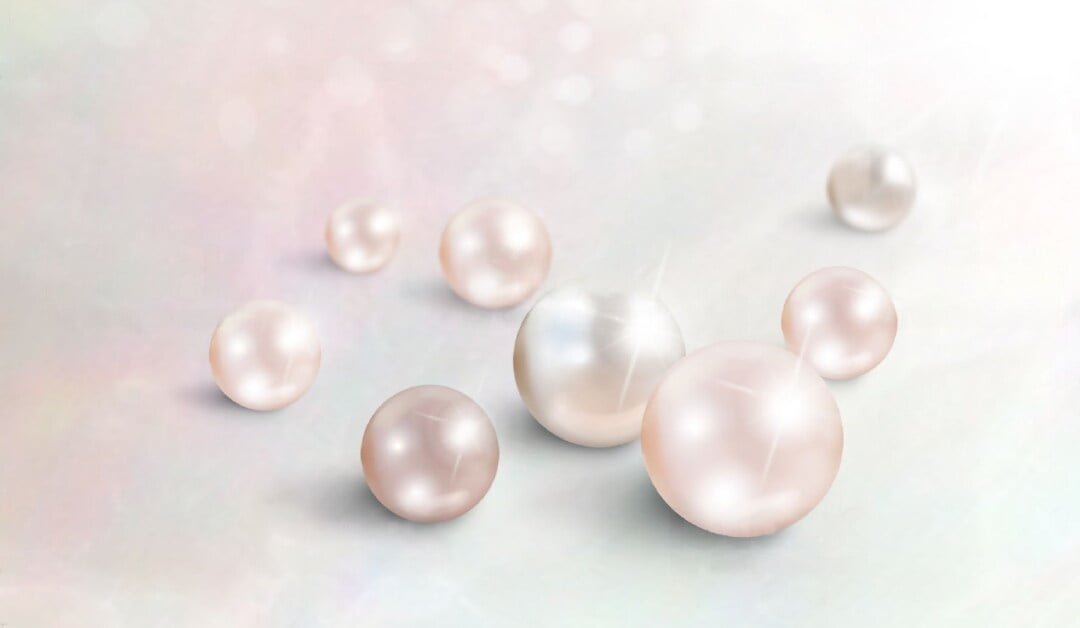 pearl gemstone as the birthstone for the month of June